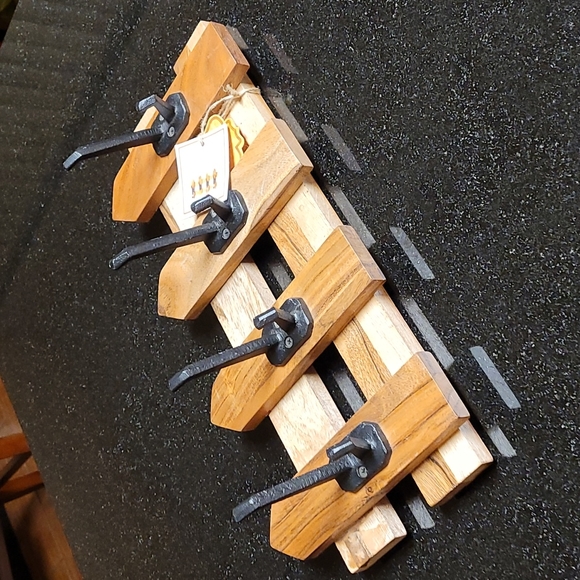 Picket Fence Coat Rack - Picture 8 of 8